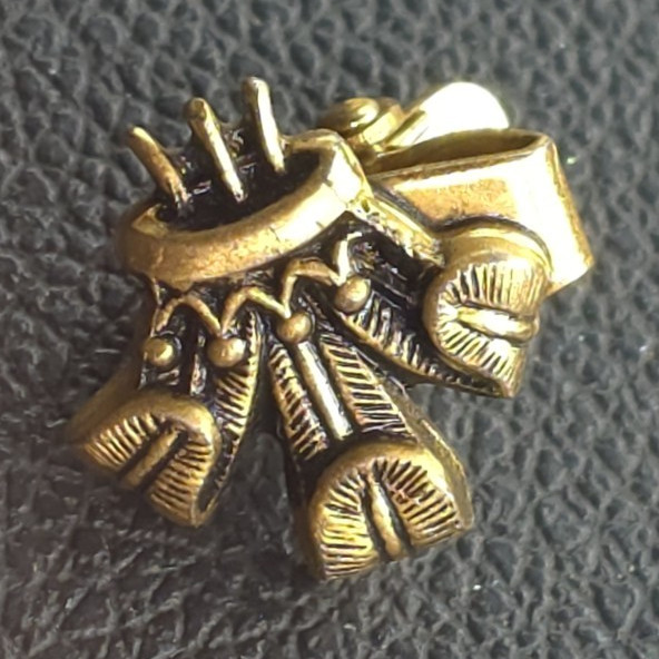 Men's Gold Tone Floral Flower Tie Tack Clip-Back Metal Pin, Flowers Theme
