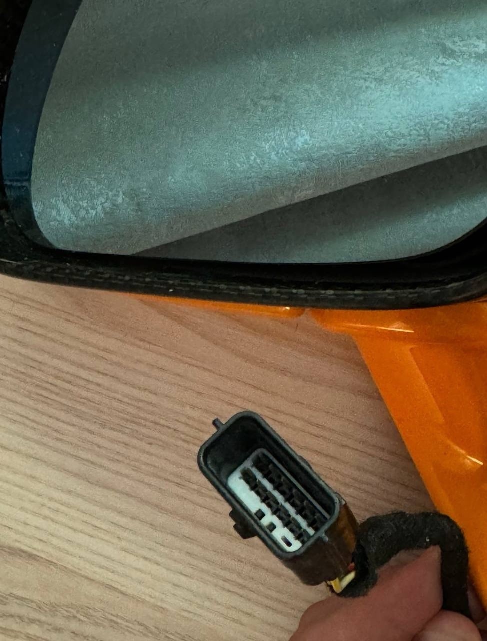McLaren 720S Carbon Fiber, Orange Drivers Side Mirror