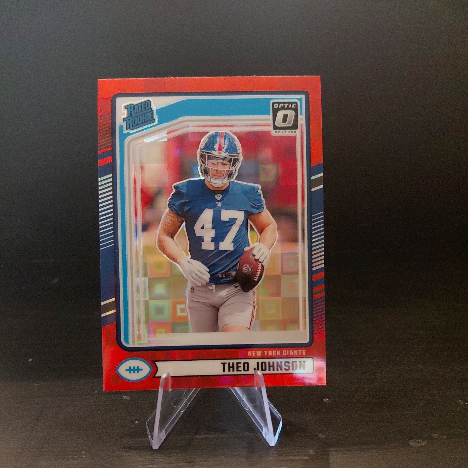 2024  Donruss Rated Rookie Theo Johnson Optic Preview Red Pandora Prizm (RC)