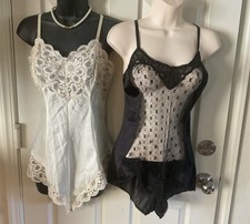 Vintage Teddys lingerie LOT OF TWO IVORY BLACK LACE Wondermaid 32-34