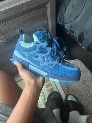 Louis Vuitton Blue Men s Low Top Lace-Up Athletic Sneakers Logo Theme