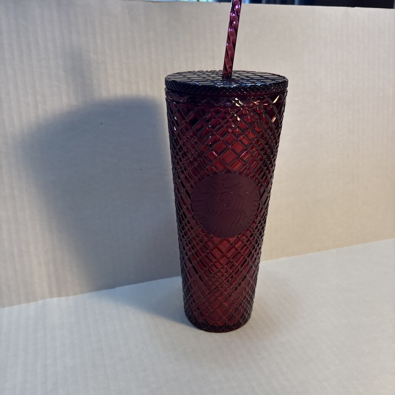 NEW 2021 Starbucks Winter Holiday Jeweled Tumbler Red 24 oz $19.95 MSRP