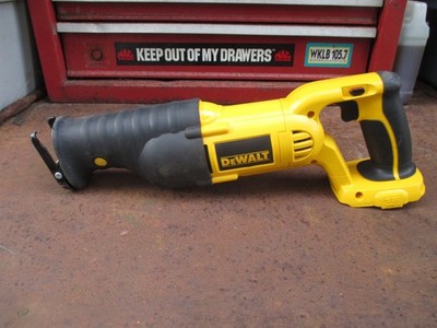 Dewalt DC385 Cordless 18v Type 3 Variable Speed Reciprocating Saw - Tool Only