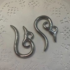 PAIR Steel Tribal Tapers Expanders Plugs Gauges Guages Body Jewelry Hangers