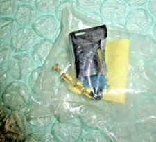 New Mitsubishi connector 32B90-00300