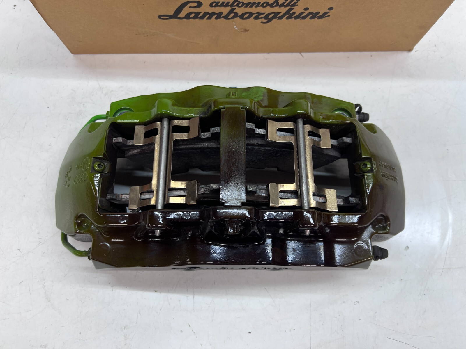 LAMBORGHINI HURACAN FRONT RIGHT PASSENGER BRAKE CALIPER OEM 4T0615106AJ