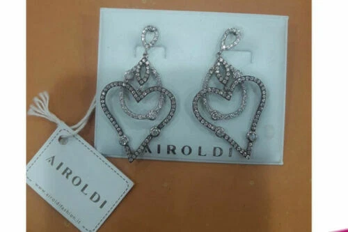 Orecchini di bigiotteria d'argento in cristallo pietra principale zircone