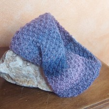 Fascia per capelli in lana fatta ai ferri. Copriorecchie invernale fatto a mano