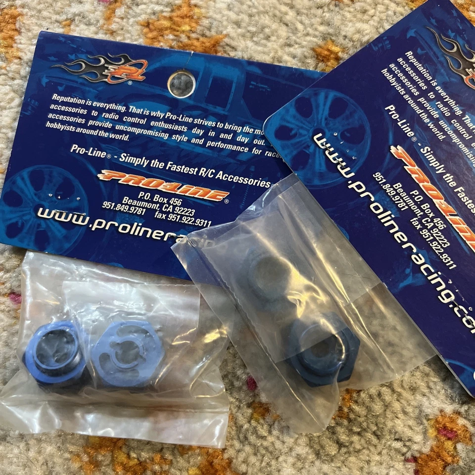 Proline 23mm hub set for the HPI savage trucks. - Image 3 of 3