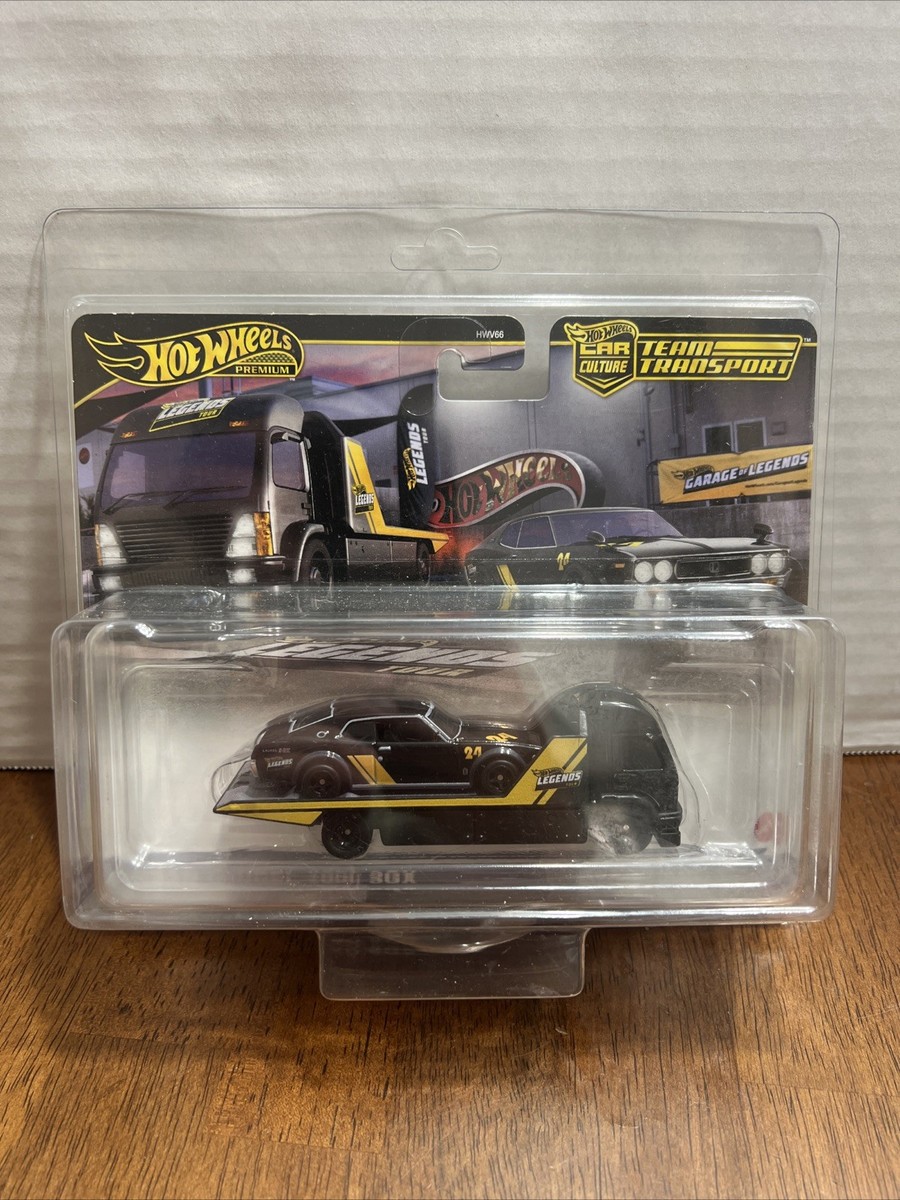 Hot Wheels 2024 Legends Tour Team Transport Nissan Laurel 2000 SGX