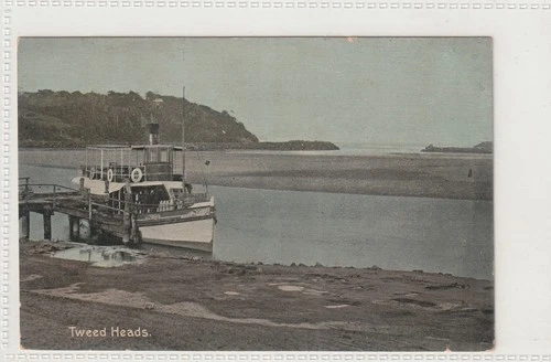 Vintage Postcard   TWEED HEADS FERRY  NSW  1900s
