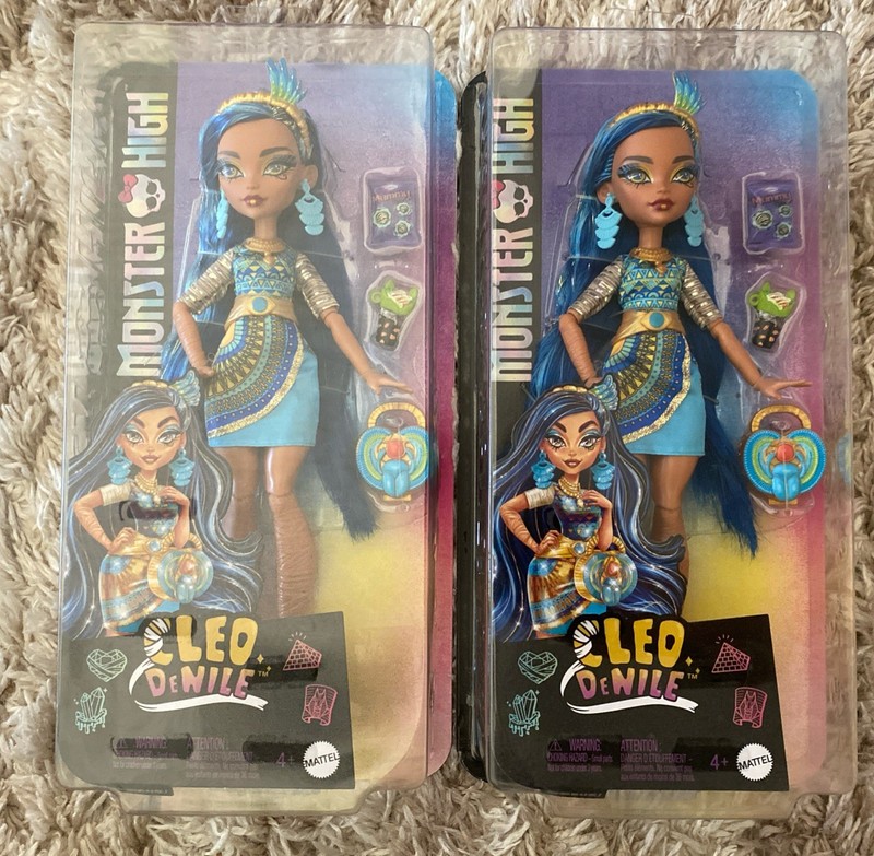 Mattel Monster High Cleo De Nile Doll with Snack Accessories Lot 2