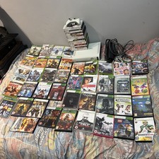 Microsoft Xbox 360 20GB White Console Controller and Games Tested and Working