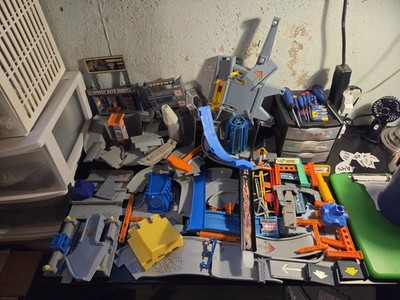 Matchbox Action System Lot | Speedy Auto Service - Large Track Pieces - HW