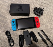 ❤️Nintendo Switch V2 Console Bundle - Neon Red/Blue - Excellent Screen - 64GB SD