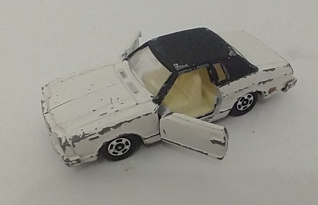 Picture 2 of 5