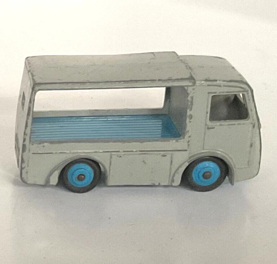 Furgoneta de reparto eléctrica original Dinky Toys Meccano England 30V N C B 1949 gris Foto 2 de 4