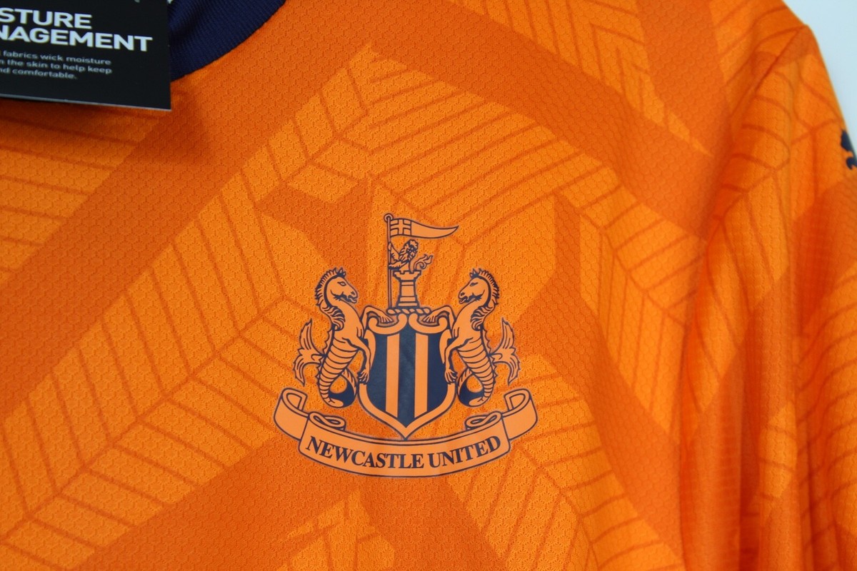 NWT NEWCASTLE UNITED 2019 2020 THIRD SHIRT JERSEY PUMA PLAYER