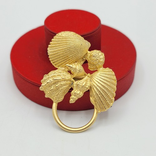 Vtg ULTRA CRAFT Brooch Pendant Seashells Sea Life Shell Ocean Nautical Jewelry