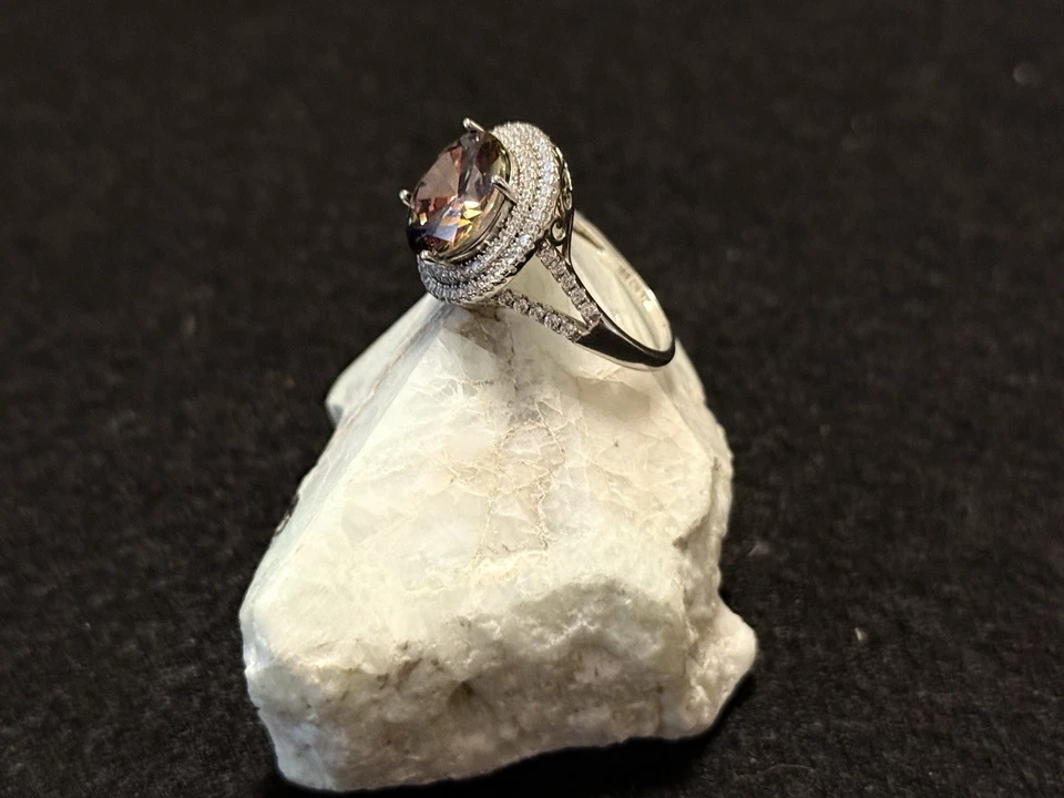 Anillo de plata de ley y topacio MysticFire Foto 4 de 4