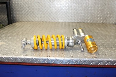 17 / 25 Triumph Speed Triple S / R 1050 Clean Ohlins Rear Shock
