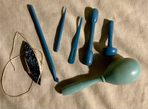 BLUE Sewing Items Lot MARBELIZED Tatting Shuttle Darners Crochet Ribbon Threader