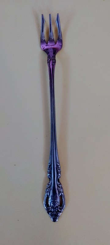 Oneida RAPHAEL Stainless Distinction Deluxe HH Pickle Fork Flatware Serving 