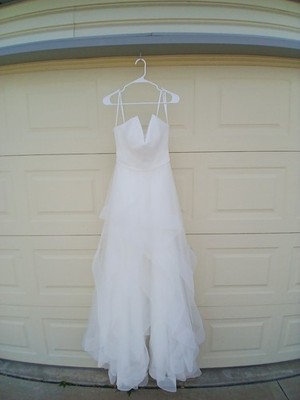 basix black label wedding dress Basix Black Label Wedding Dress Size 4 NWT