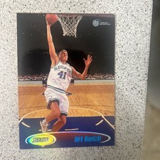 Dirk Nowitzki 1998-1999 Topps Stadium Club ROOKIE NM-MT RC #202