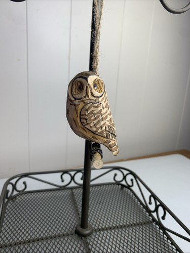 Perched Owl Christmas Carved Ornament Wood Holiday Bird Figurine Decoration - Picture 2 of 7