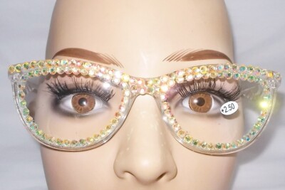 UNIQUE BOUTIQUE RHINESTONE READING GLASSES CRYSTAL CAT EYE