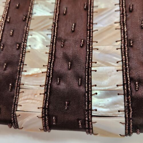 Mad Bags Beaded Mother of Pearl & Natural Horn Handles Purse, Bag Clutch - Picture 2 of 14