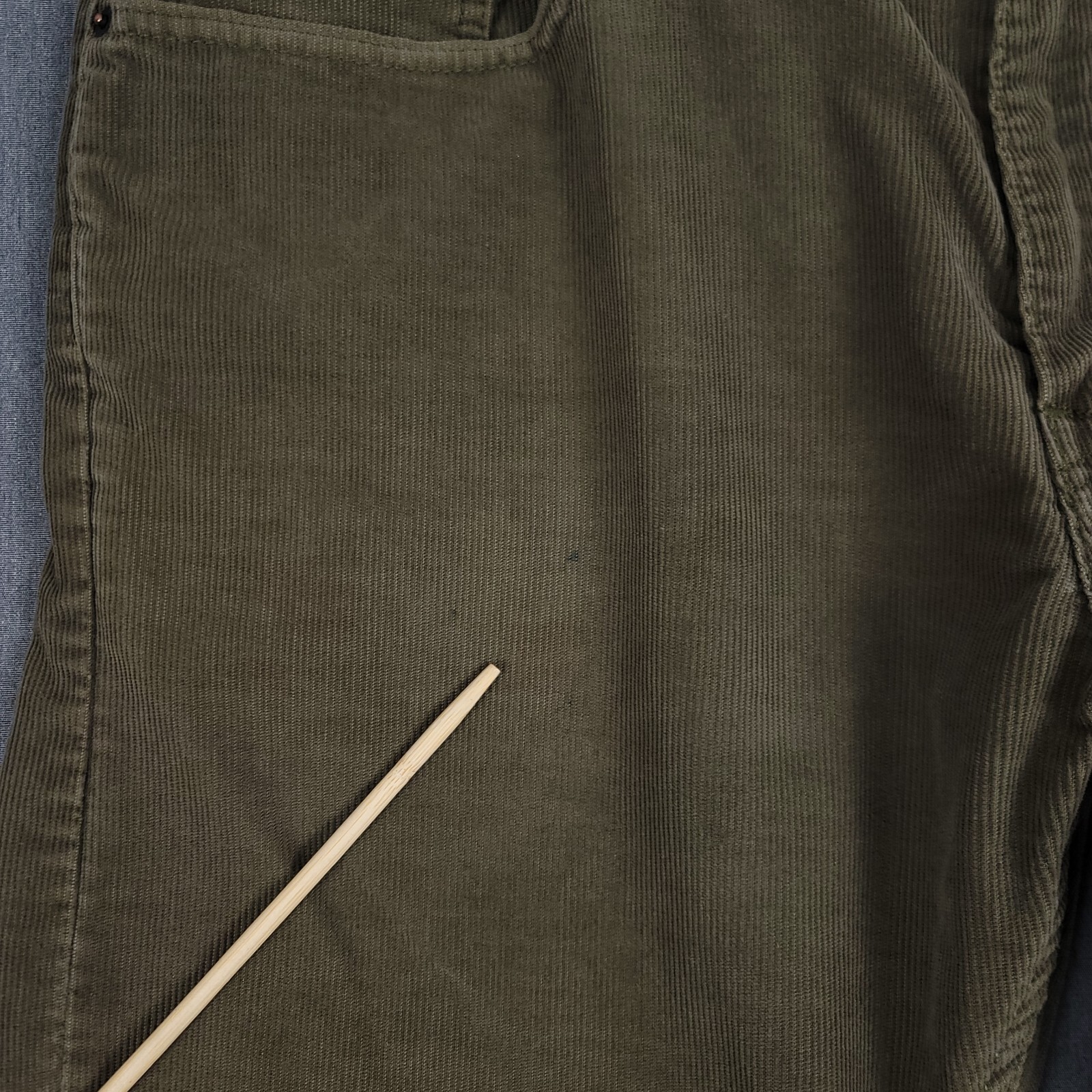 Levis 514 Pants Mens 36x30 (Fits 35x31) Green Corduroy Slim Straight White Tab thumbnail 5