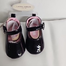Laura Ashley Shoes Baby Girls Black Patent Mary Jane flower Flats size 4   -6527