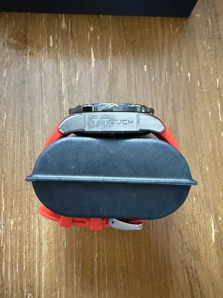 Reloj solar Tissot T-Touch Connect para hombre T1214204705100 goma titanio Foto 3 de 4