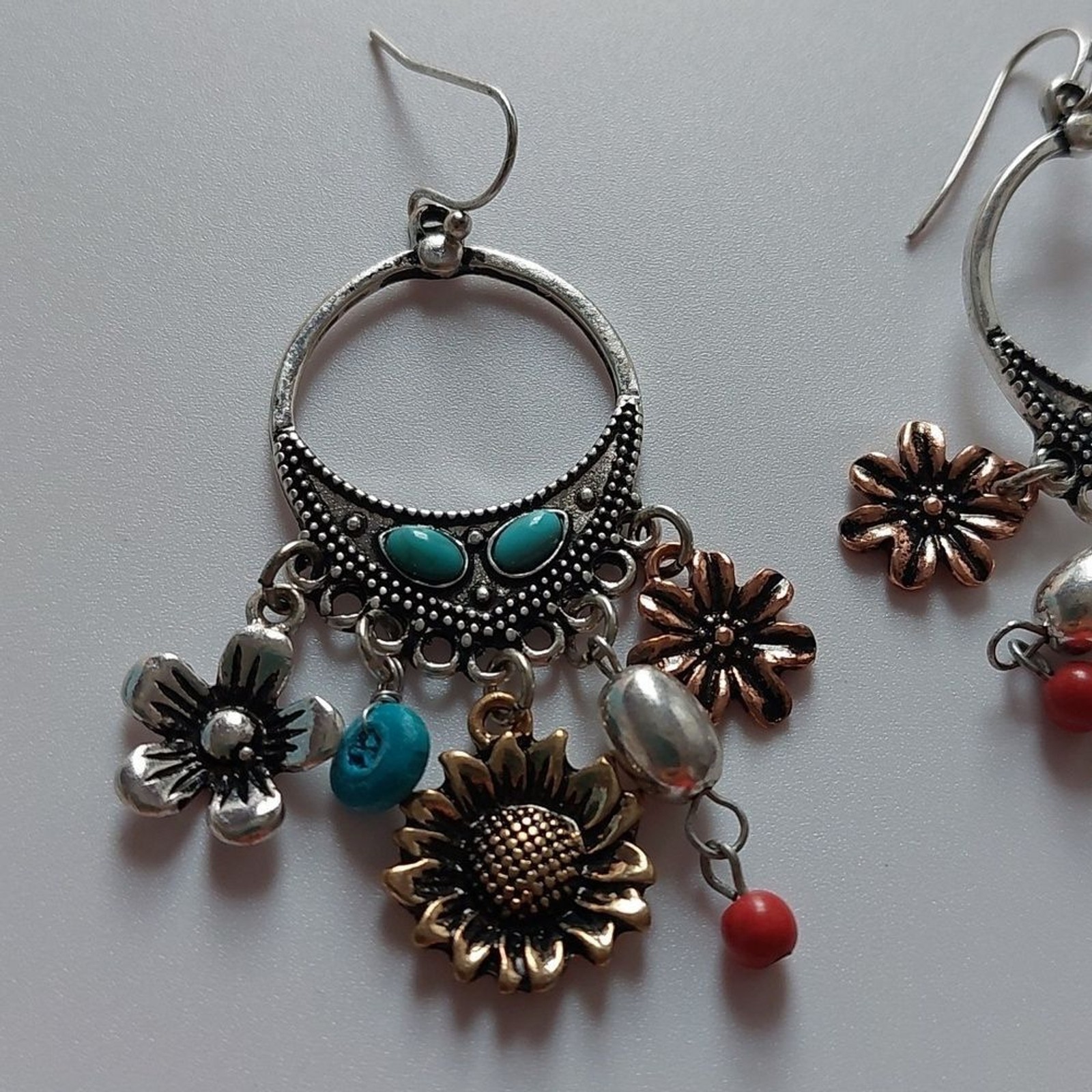 Boho Chic Multi Charm Dangle Earrings Tri Tone Me… - image 2