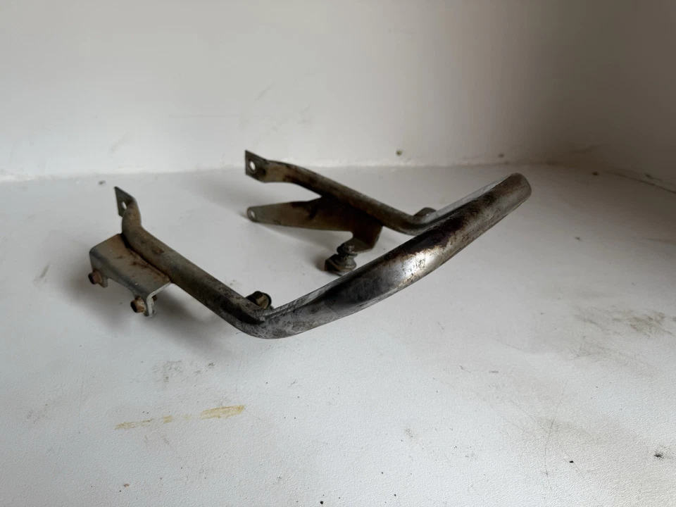 1983-1985 HONDA ATC110 AND 1984-85 ATC125M GRAB HAND RAIL  ASSEMBLY 25N - Image 4 of 4