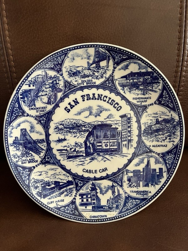 Vintage San Francisco Ca Collector Souvenir Blue & White Hanging Plate 8”