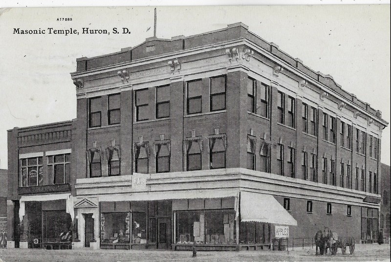 Postcard - Huron, South Dakota - Masonic Temple