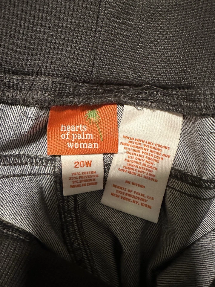 RUBY ROAD/HEARTS OF PALM Dark Gray Elastic Waist Stretch Denim Capri Jeans 20W - Image 3 of 4