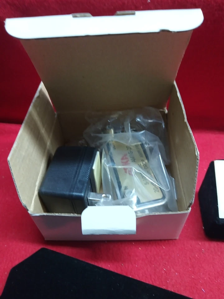 Aska AM1G-20 Distribution Amplifier 5-1000 MHz 20 dB Gain NEW FREE SHIPPING! - Image 2 of 4