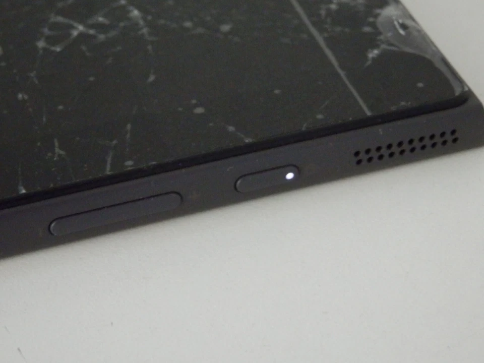 Lenovo IdeaPad Duet 3 10IGL5, Intel N4020, 4GB Ram, 64GB EMMc, 10,1" FHD, Defekt - Bild 2 von 4