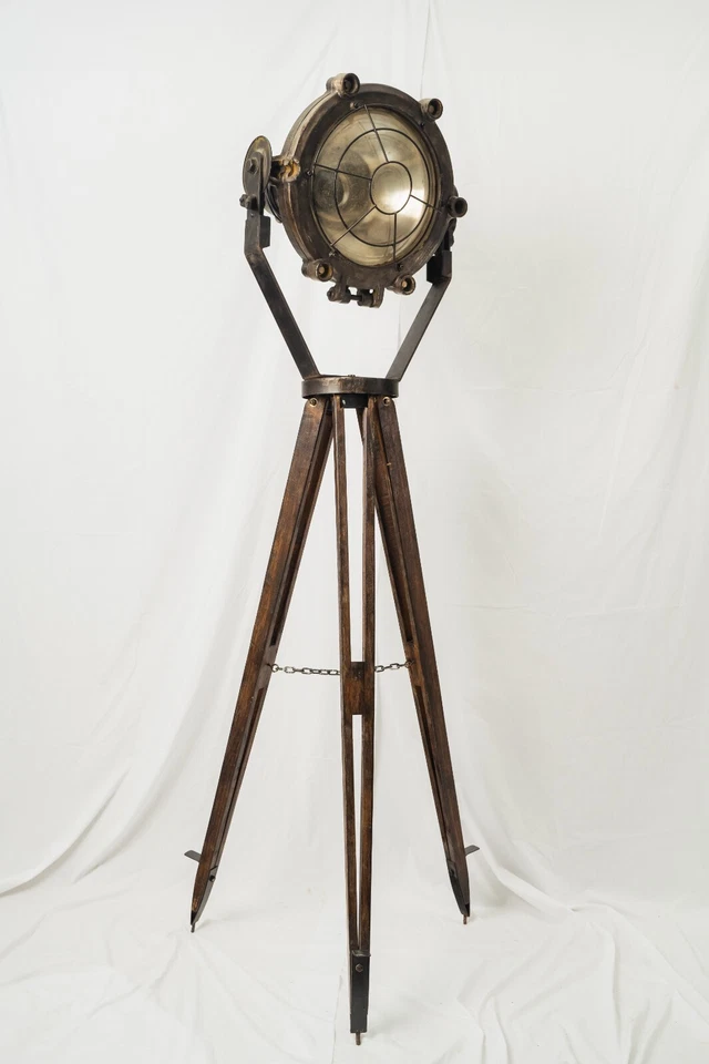 ORIGINAL 1970s ca Vintage ship Spot Floor Lamp - Image 3 of 3