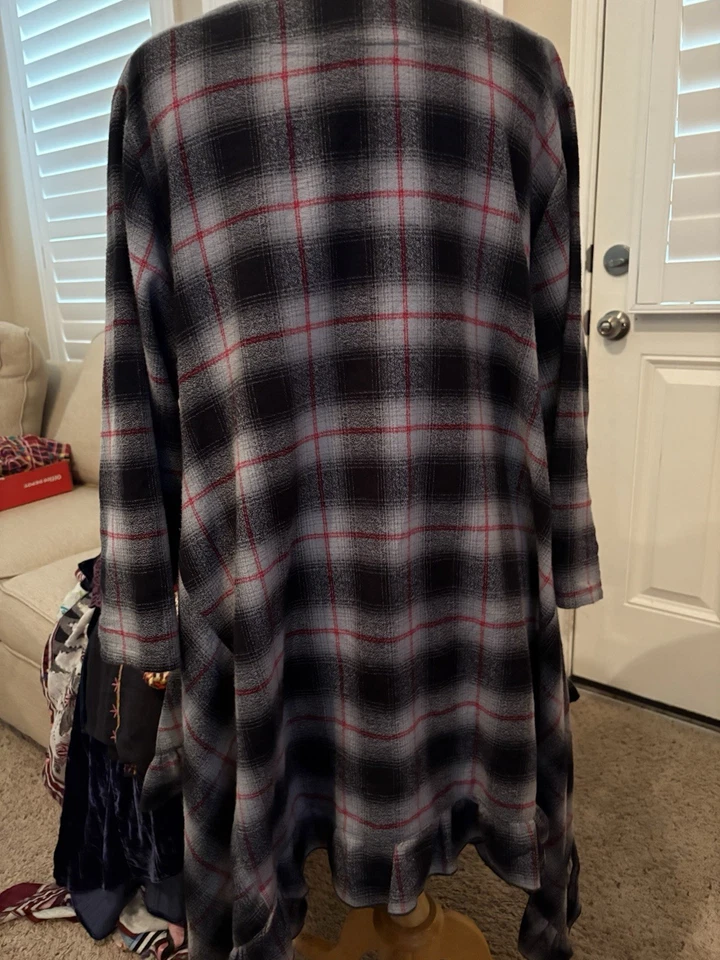 Hearts Desire By Mary Grace, talla 1X Foto 3 de 3