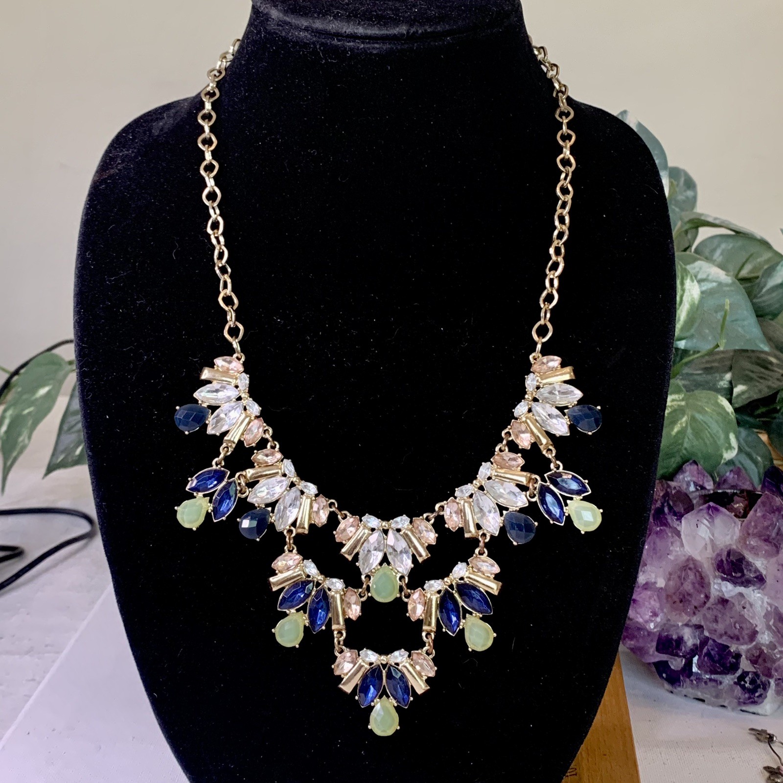 Sparkly Rhinestone Crystal Statement Necklace Gol… - image 1