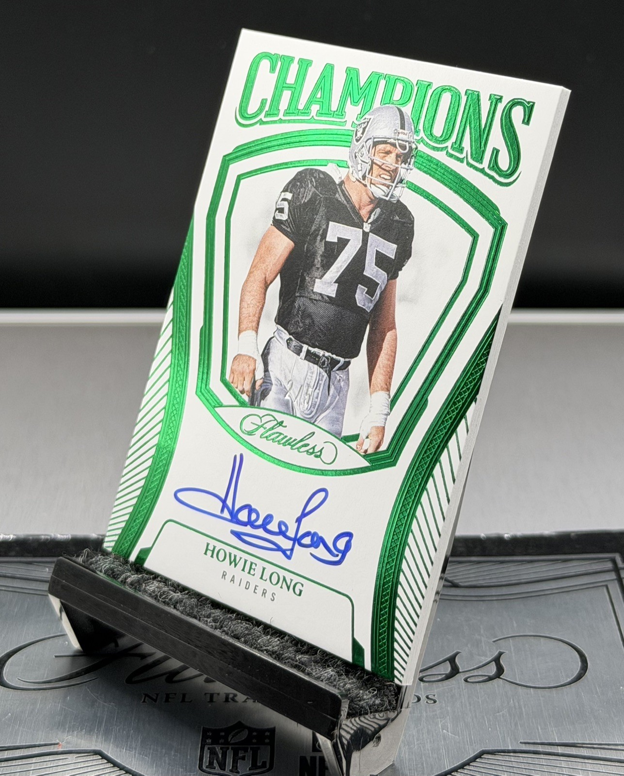 2025 Flawless Hall of Fame Champions Howie Long Emerald Holo Auto,SSP#/5, HOF🏆 view 7