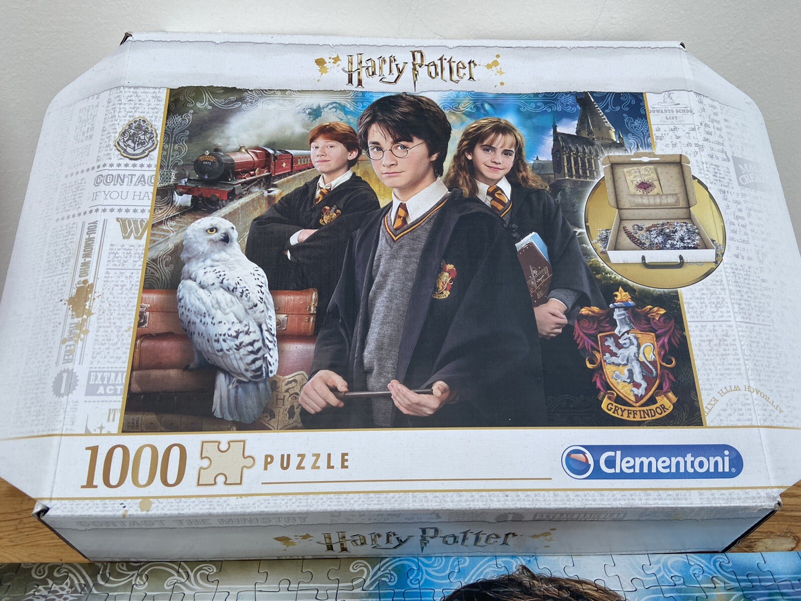 Clementoni Harry Potter Brief Case Jigsaw - Puzzle - 1000 Pieces - 100% Complete