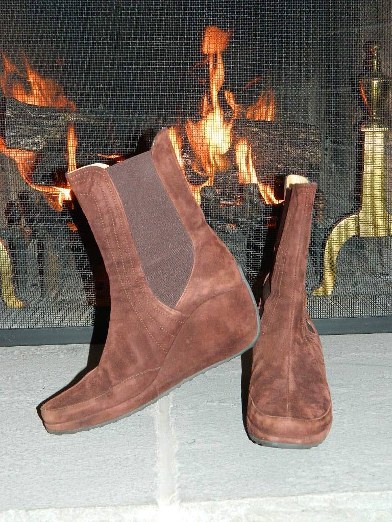 Stephane Kelain Paris Chocolate Brown Suede Wedge Ankle Boots