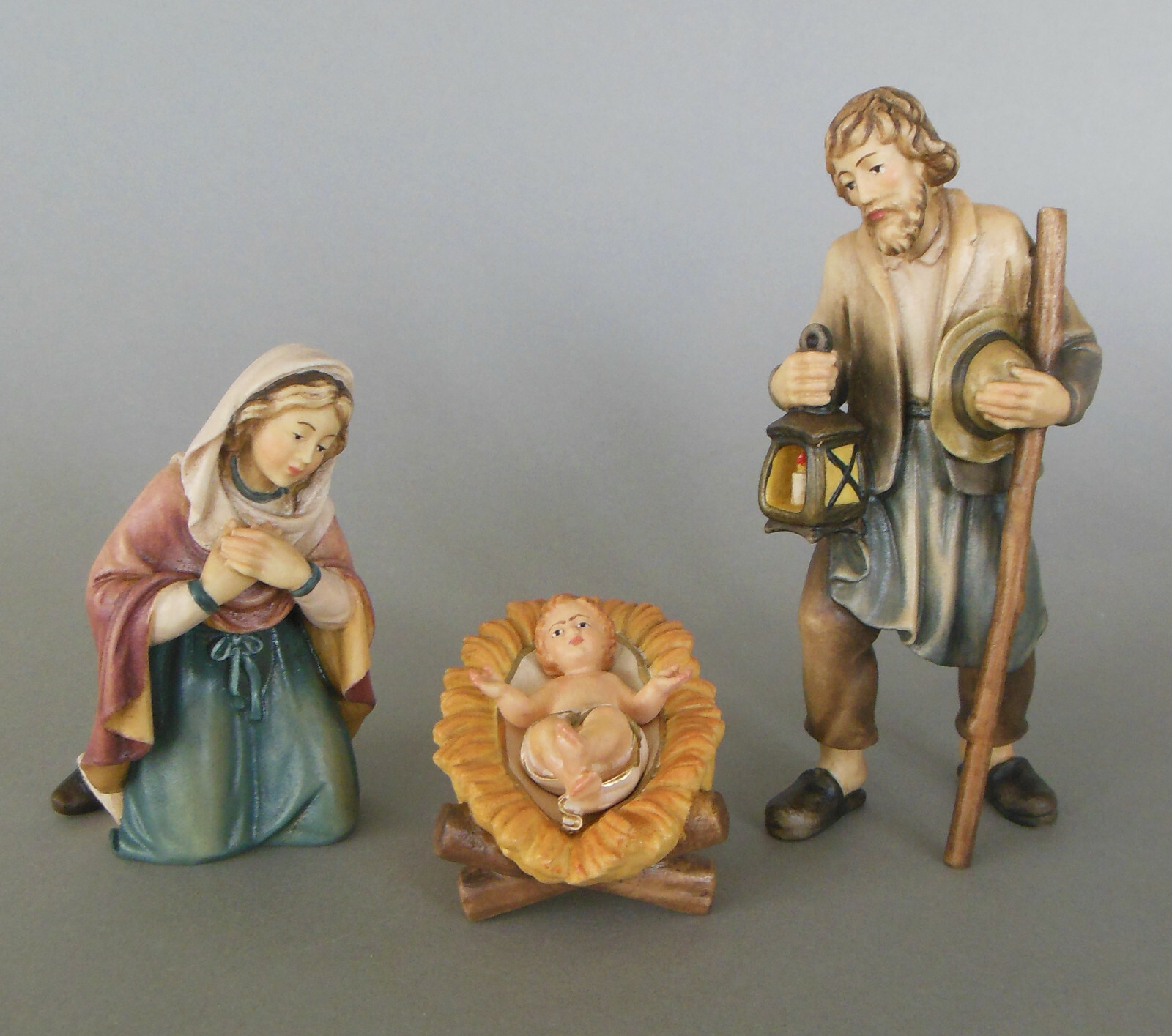 Heilige Familie für Krippenfiguren Größe 12 cm- 13 cm Holz bemalt 4-teilig