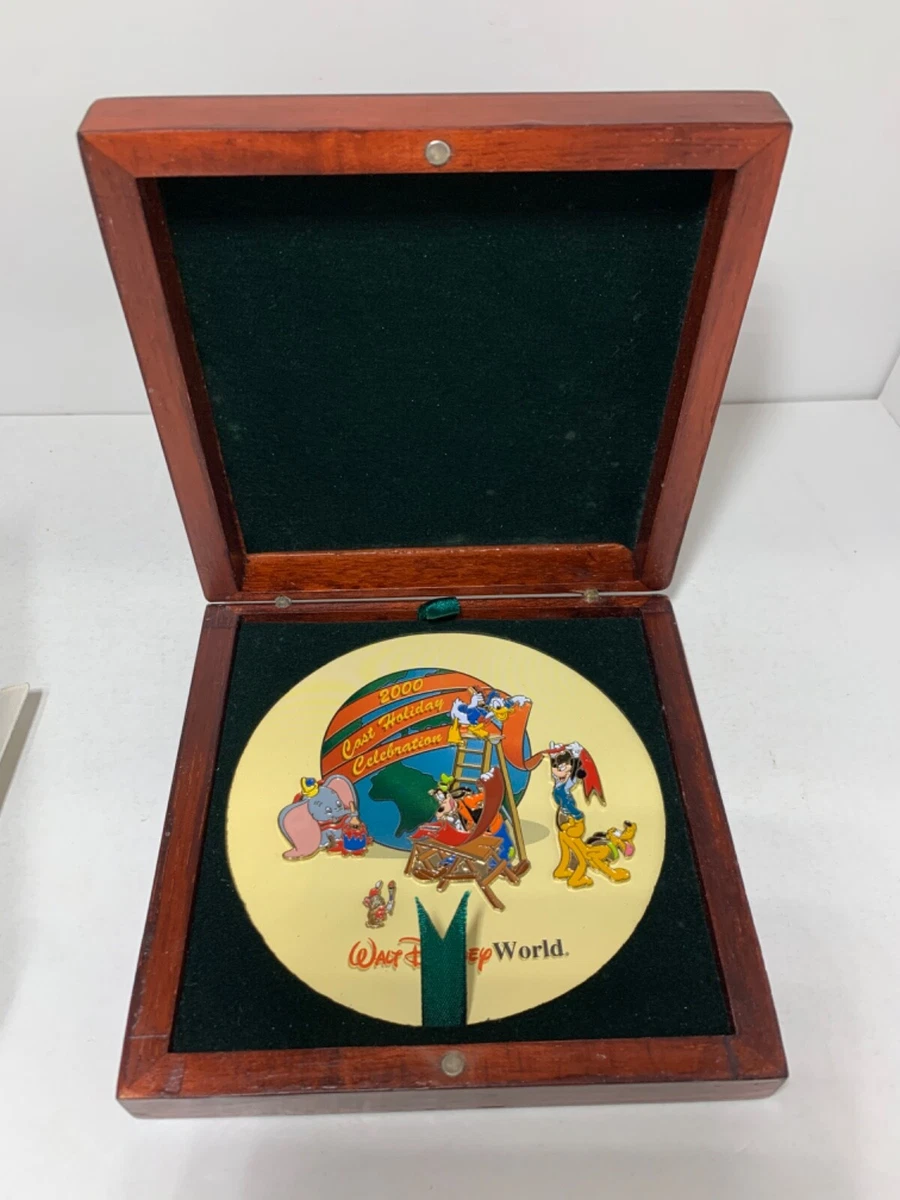Christmas 2000 Contemporary Disney Sets (1968-Now) for sale | eBay